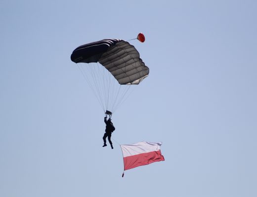 De dropping van de Poolse parachutisten